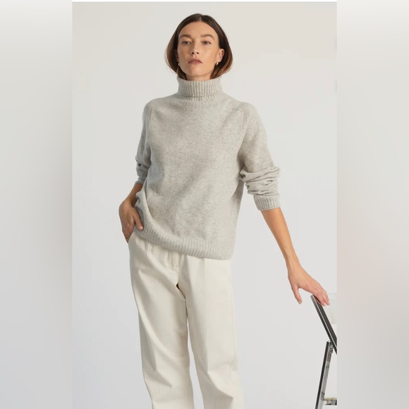 360 Cashmere Heather Grey Turtleneck Small - Picture 2 of 11